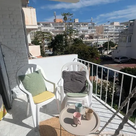 Lovely Casa Del Sol Close To The And Puerto Marina