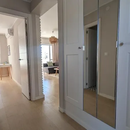 Appartement Lovely Casa Del Sol Close To The And Puerto Marina