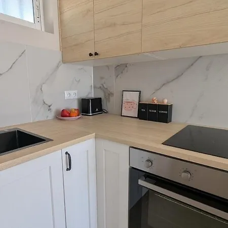 Lovely Casa Del Sol Close To The And Puerto Marina Apartment Benalmadena