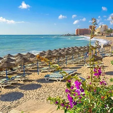 Lovely Casa Del Sol Close To The And Puerto Marina