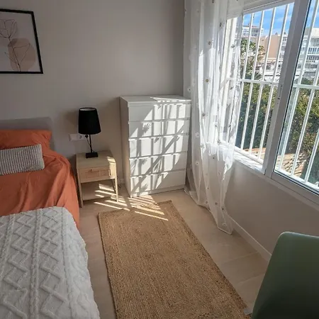 Lovely Casa Del Sol Close To The And Puerto Marina Apartment