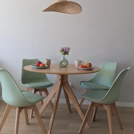 Lovely Casa Del Sol Close To The And Puerto Marina Apartment